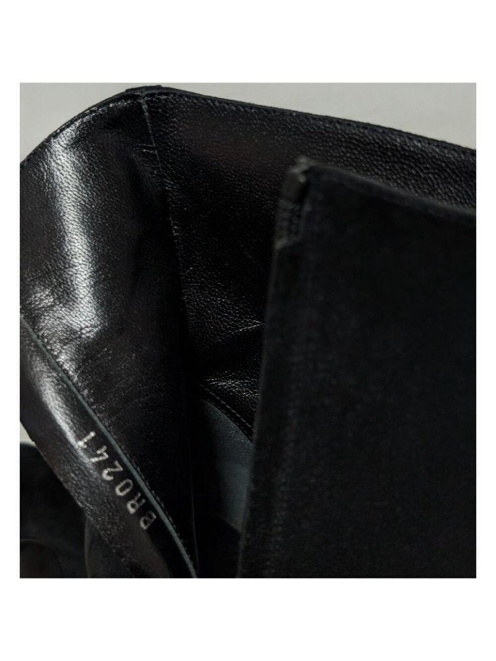 Louis Vuitton Ultimate Heel - Picture 9 of 11